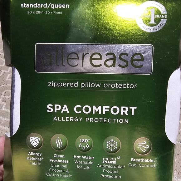 Juicy Couture Chain Up Crossbody *NWT* Logo Shoulder Bag - Picture 9 of 9